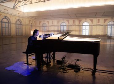 nick cave alone at alexandra palace idiot prayer sphinx cinema